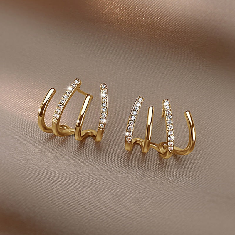 2023 New Trendy Four-Claw Earrings Women&#039;s Spring And Summer Niche Sterling Silver Ear Studs Elegant Design Sense Earrings Advanced Ear Row