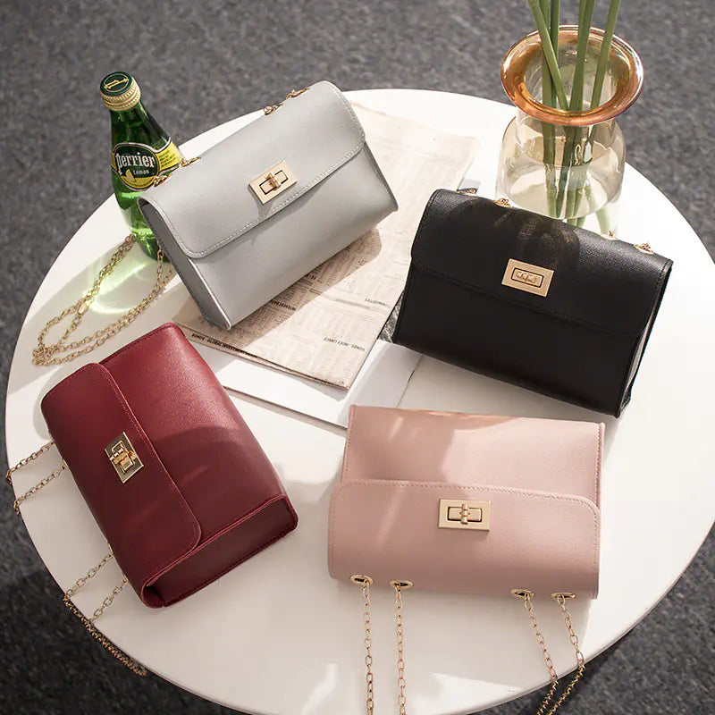 Fashion Women's Chain Shoulder Bag - Small Crossbody Bag